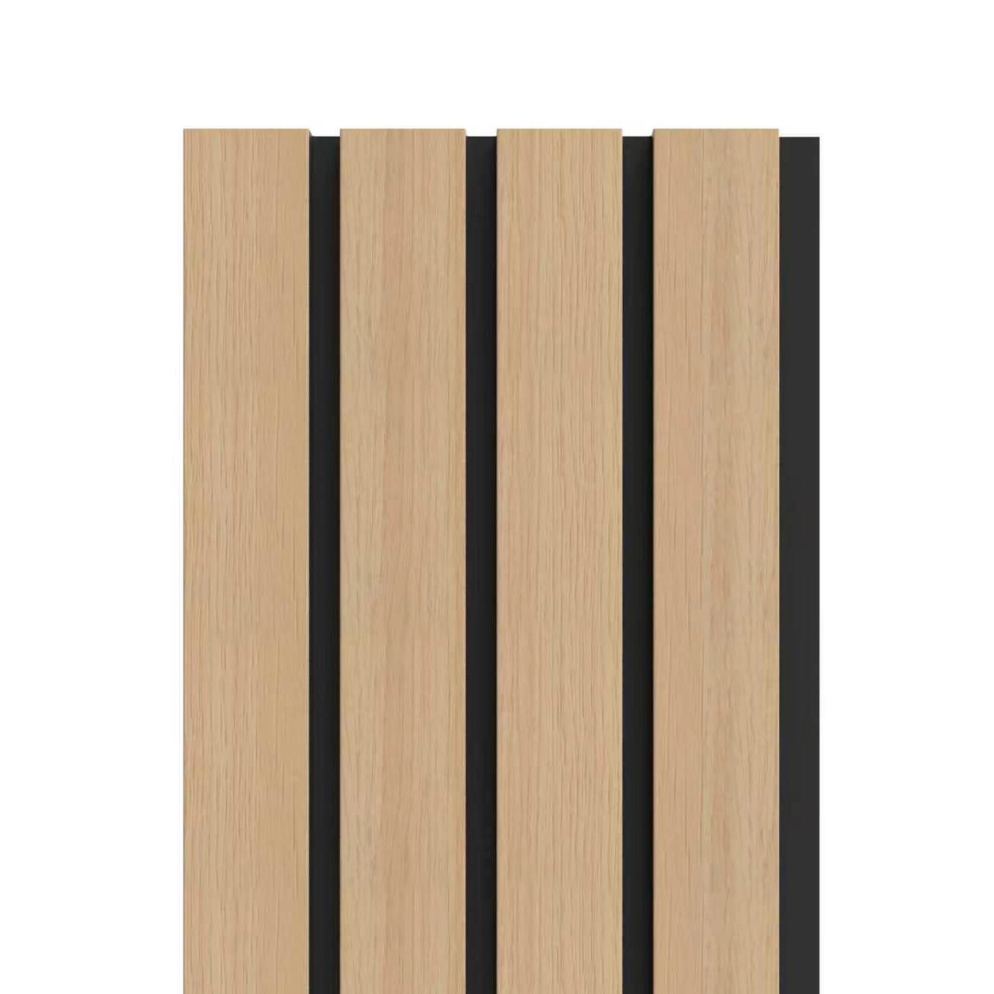 Natural Oak Aqua Slat close up